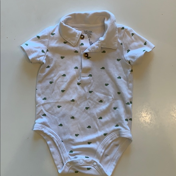 One piece button up - Picture 1 of 3